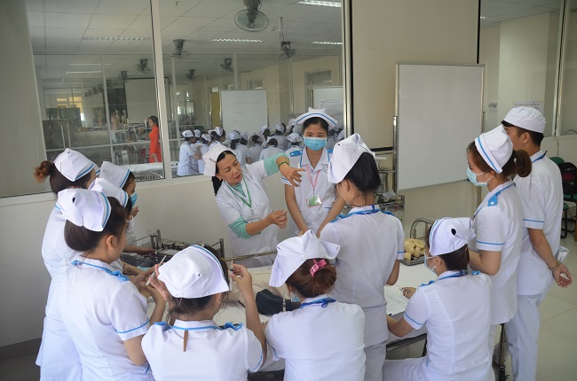 May đồng phục y tế Thanh Hóa